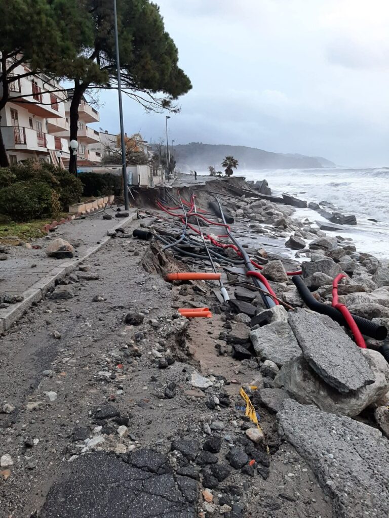 bova marina ciclone harry