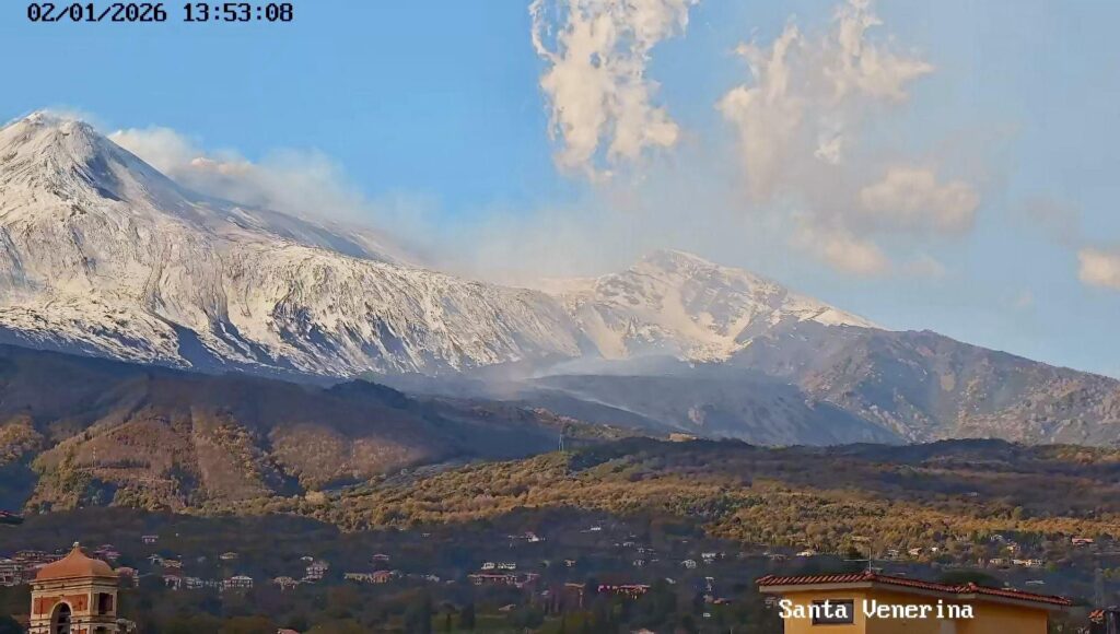 eruzione etna 2 gennaio 2026