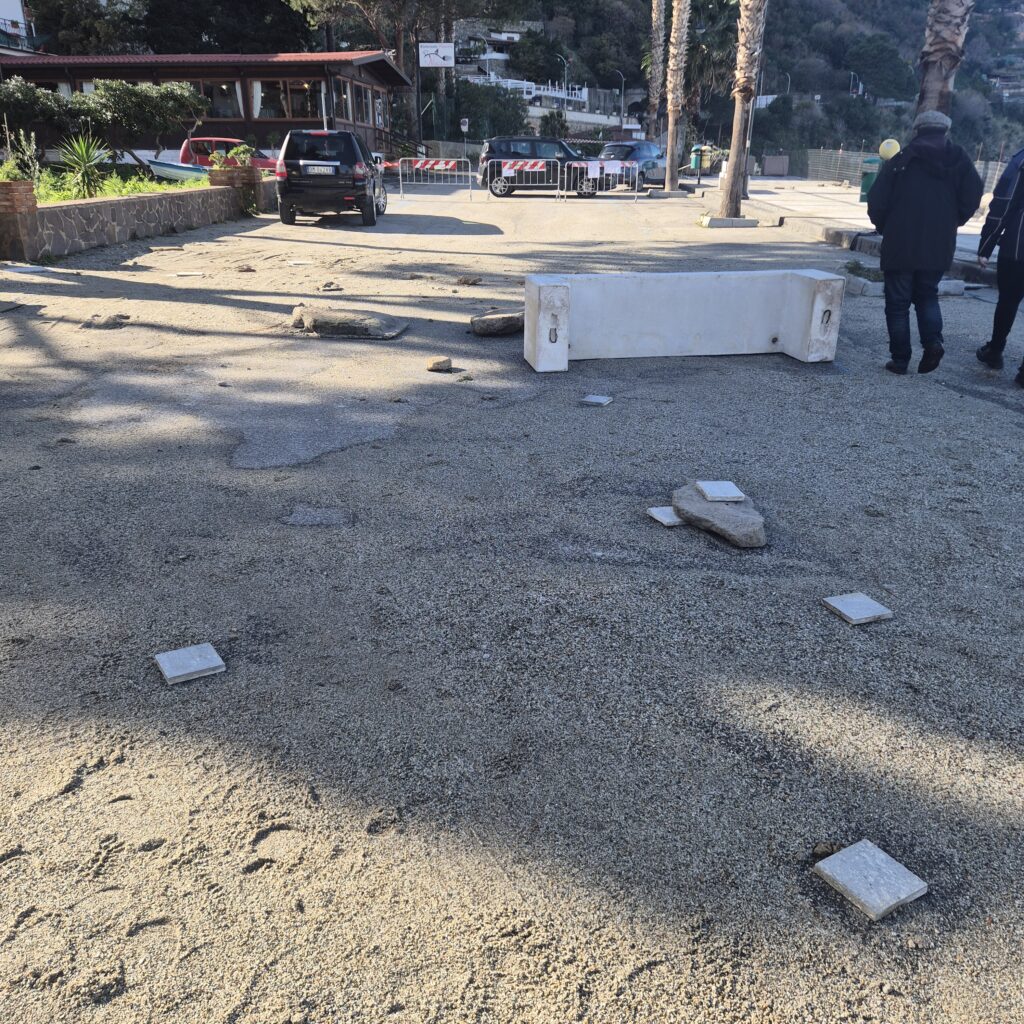 maltempo calabria mareggiata scilla