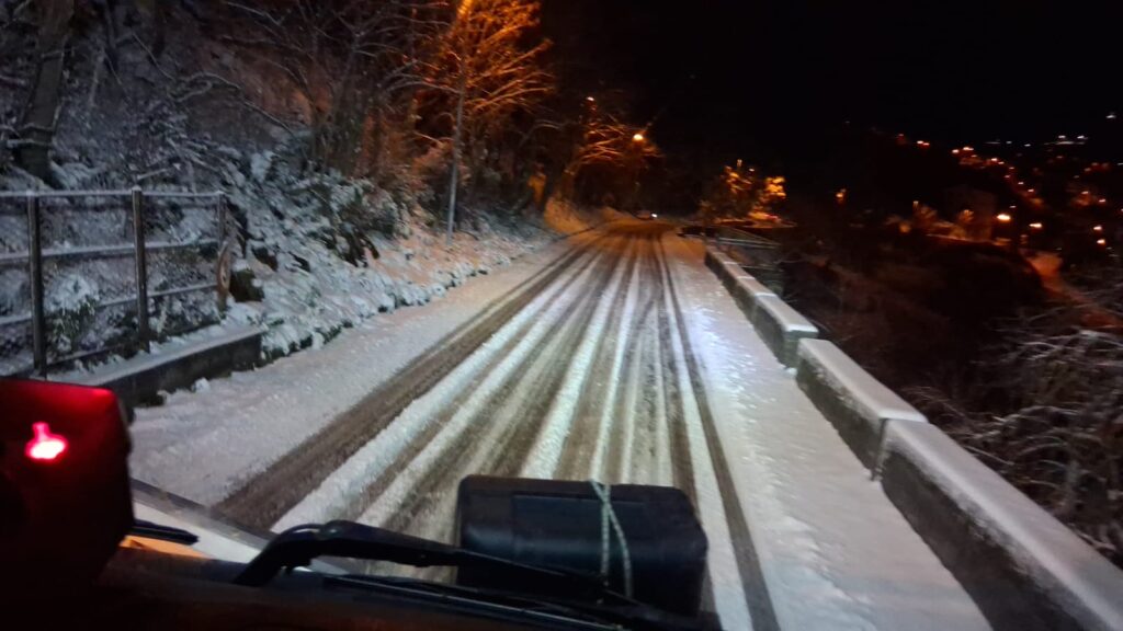 maltempo sicilia neve nebrodi