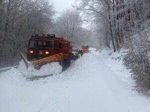 maltempo sicilia neve nebrodi