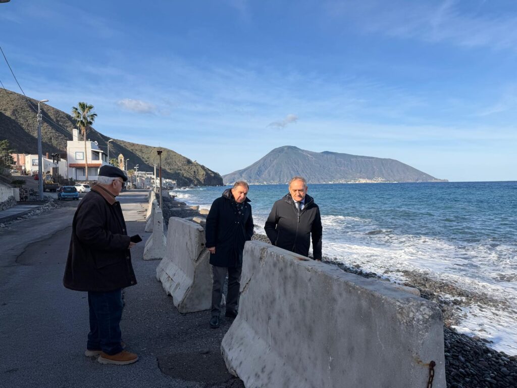 mareggiate sopralluogo lipari