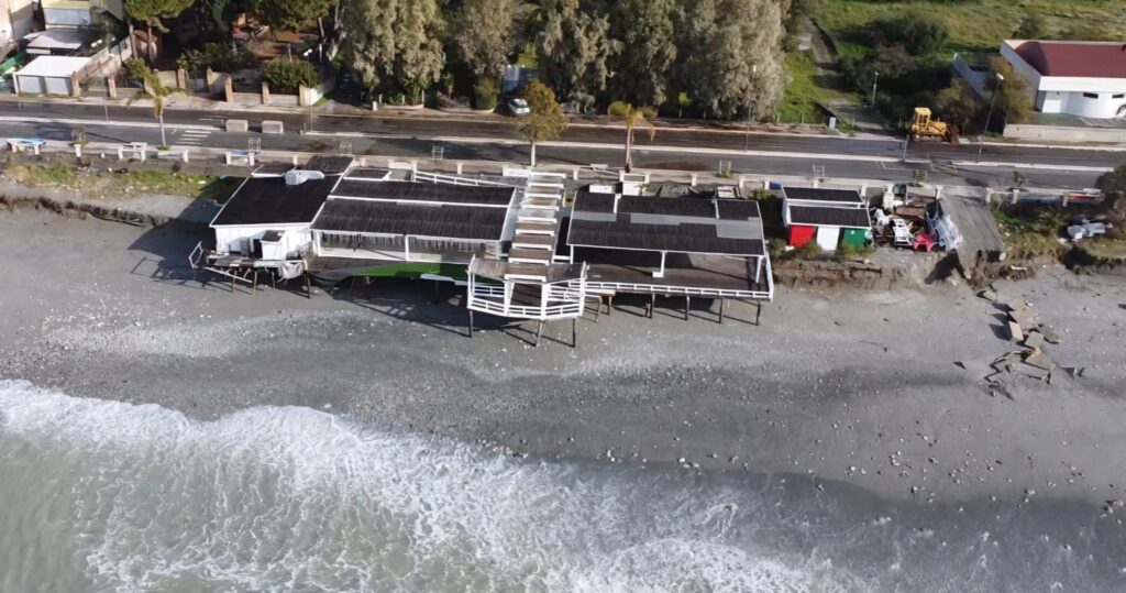 melito porto salvo mareggiata ciclone harry foto 22 gennaio 2026
