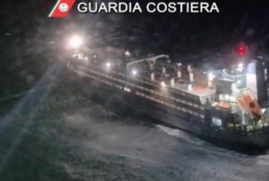 nave isola di pietro