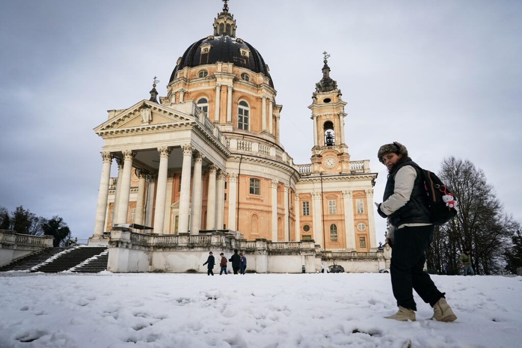 Neve sulla collina di Torino