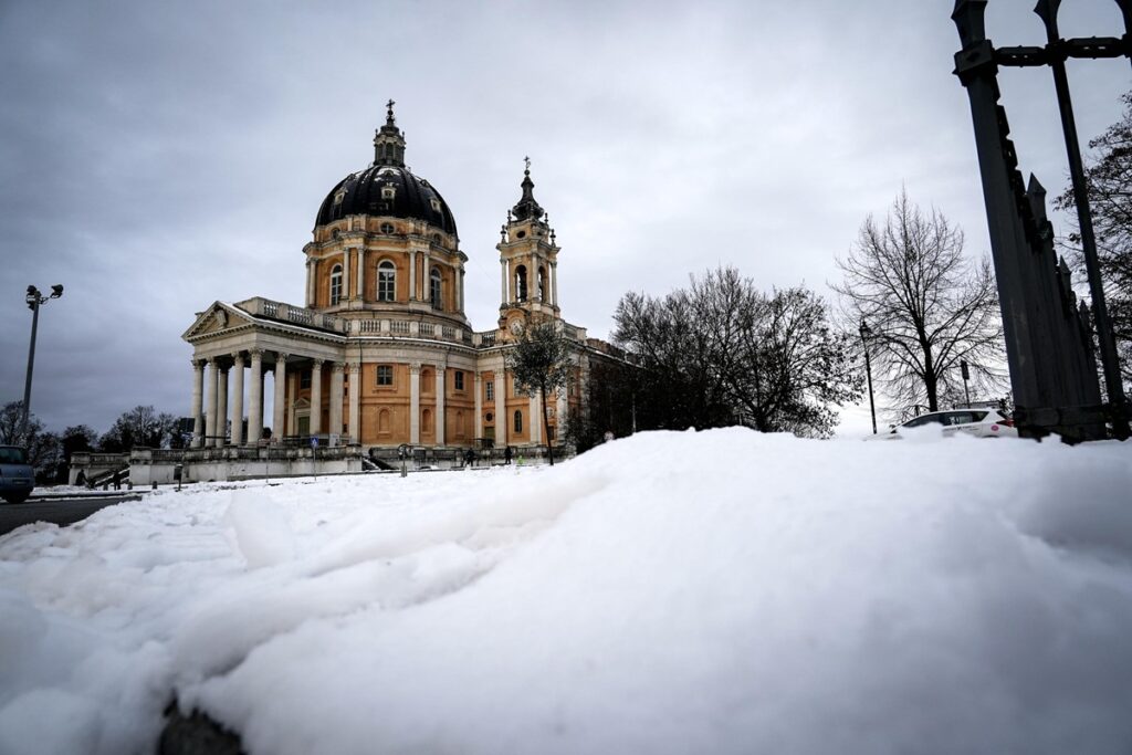 Neve sulla collina di Torino