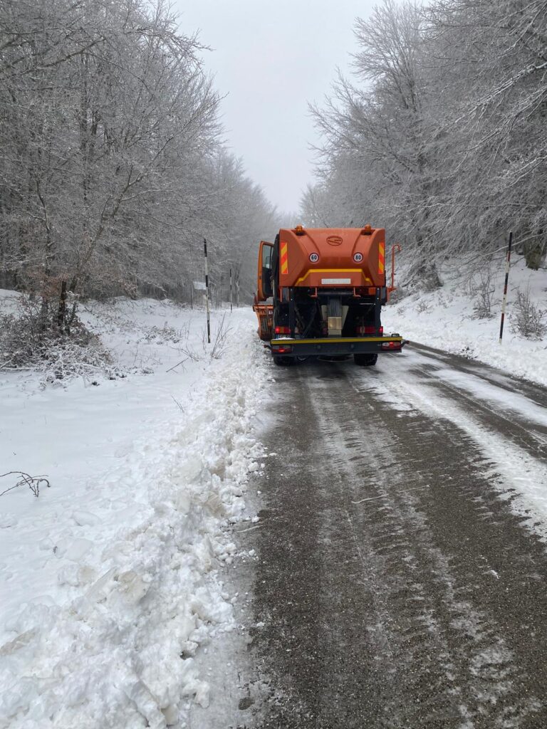neve nebrodi sicilia