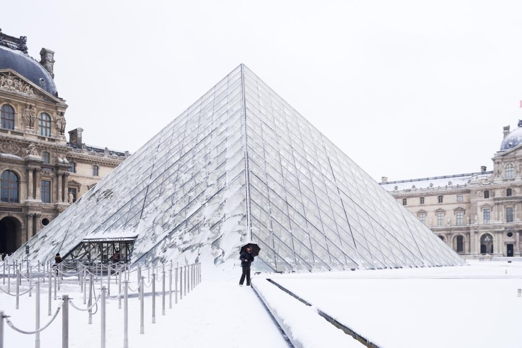neve parigi francia