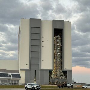 rollout razzo SLS artemis II
