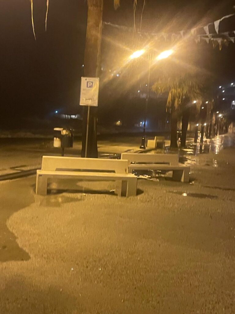 scilla foto danni mareggiata