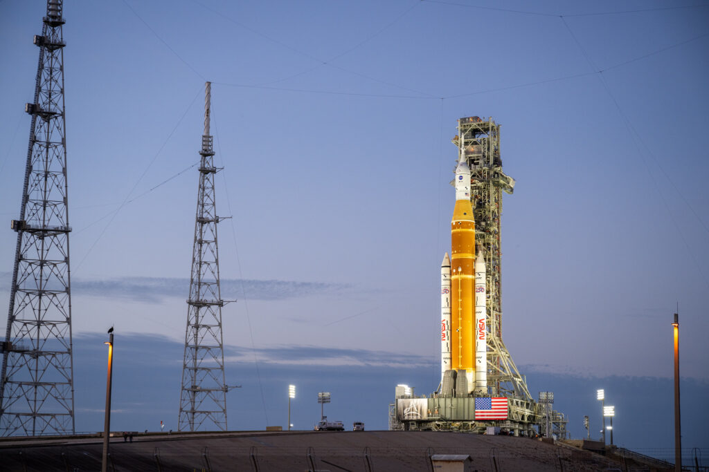 sls artemis rampa lancio