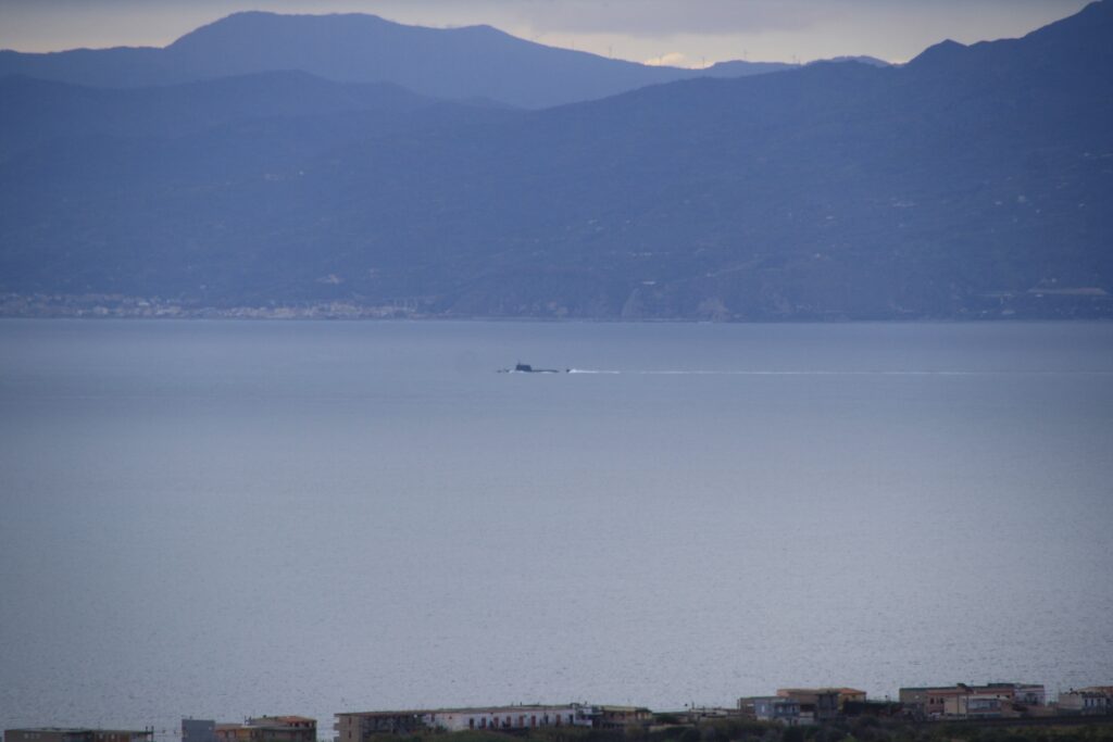 sottomarino stretto di messina 26 gennaio 2026