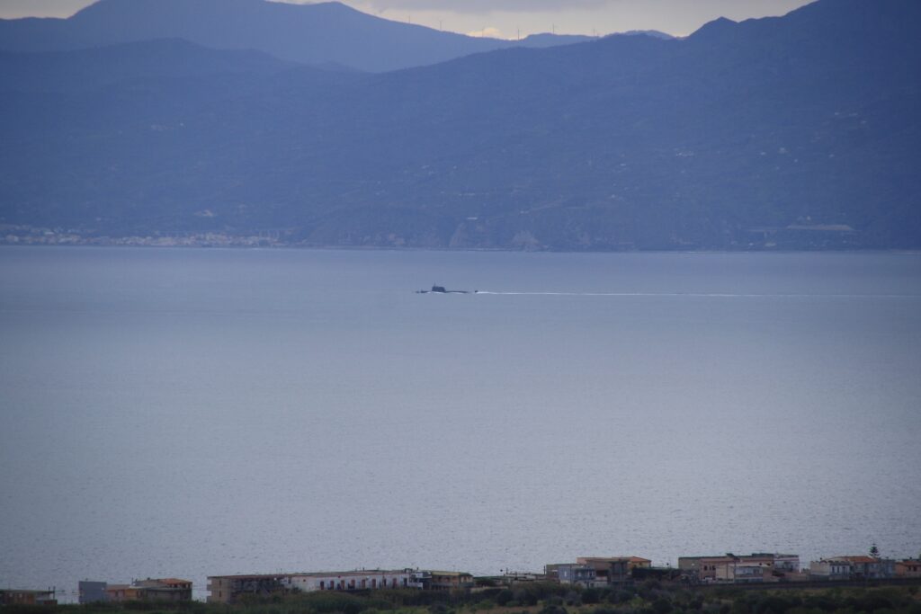 sottomarino stretto di messina 26 gennaio 2026