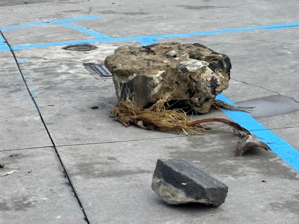 storica mareggiata acitrezza sicilia 21 gennaio 2026