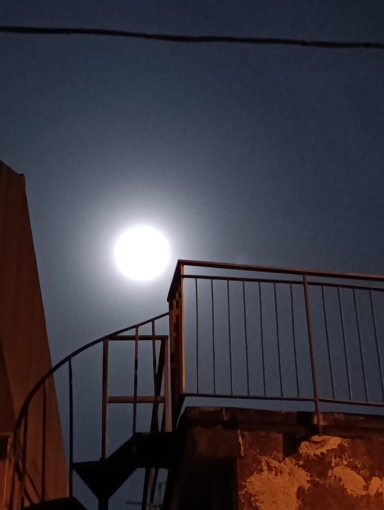 superluna lupo zafferana etnea