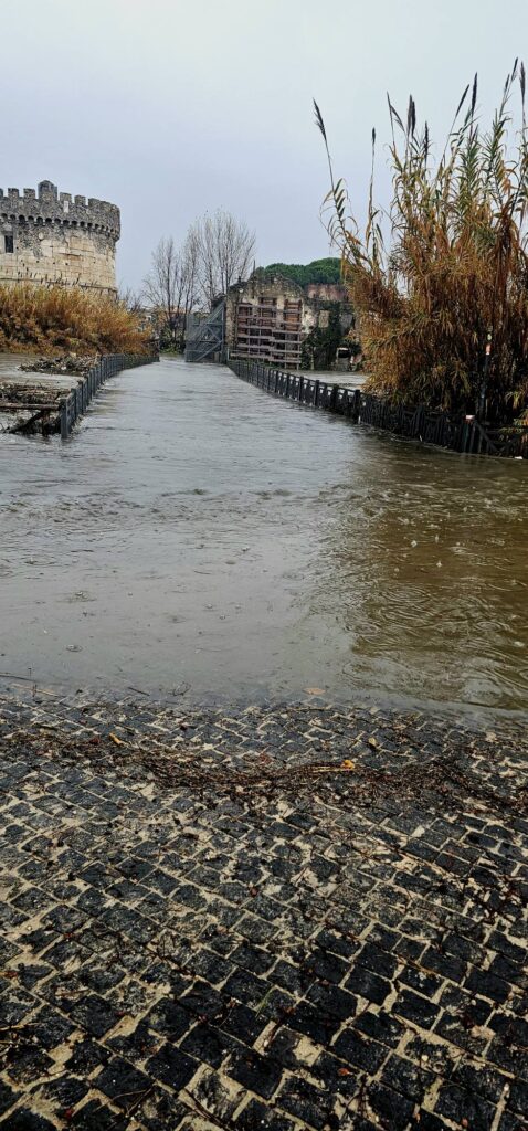 esondazione aniene tivoli