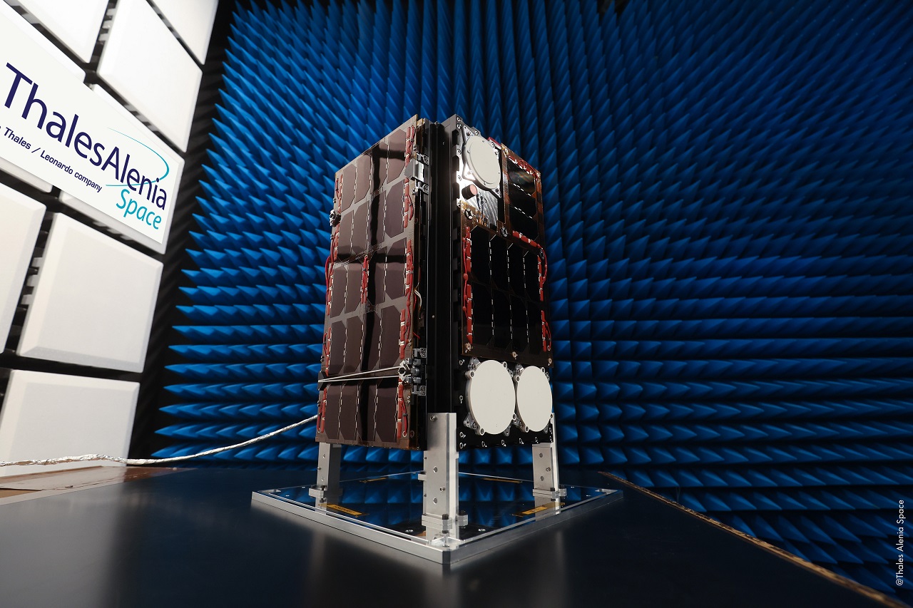 celeste thales alenia space
