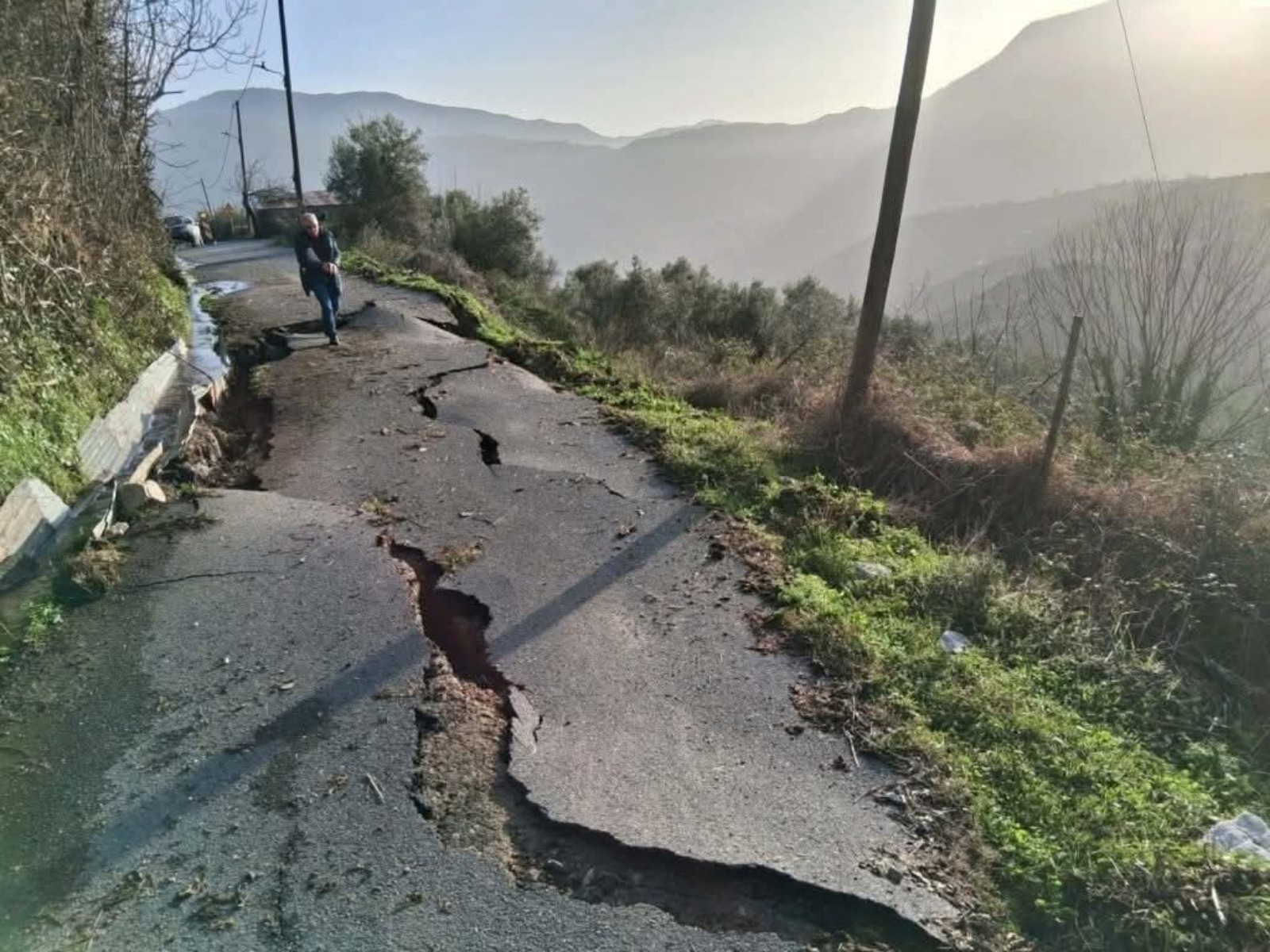 Maltempo Grecia frane