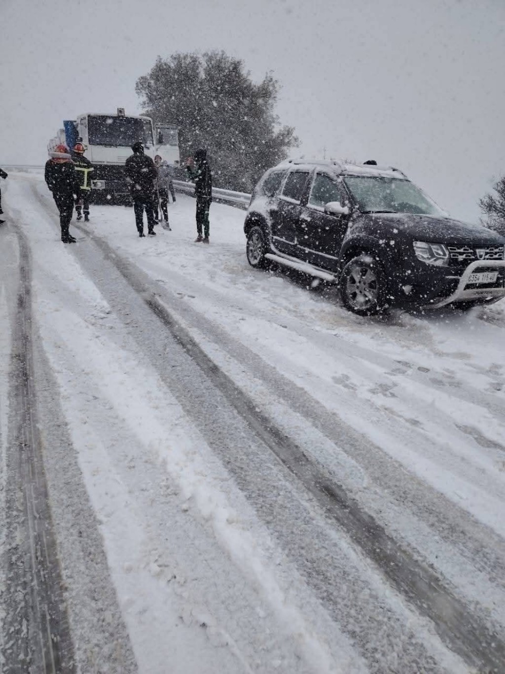 Neve Algeria disagi