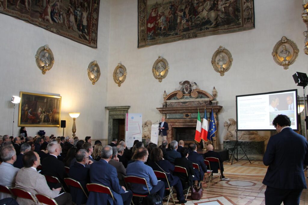 Onde gravitazionali Palazzo Farnese