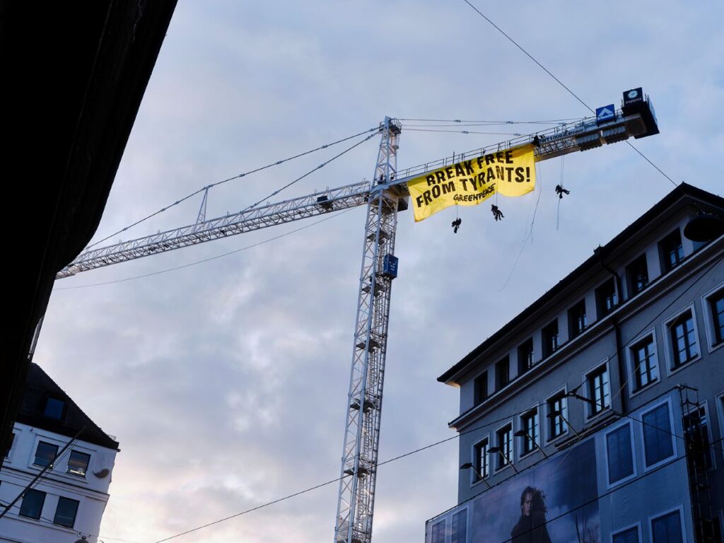 Protesta Greenpeace Monaco