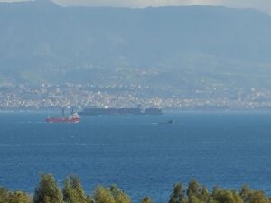 Sottomarino Stretto Messina