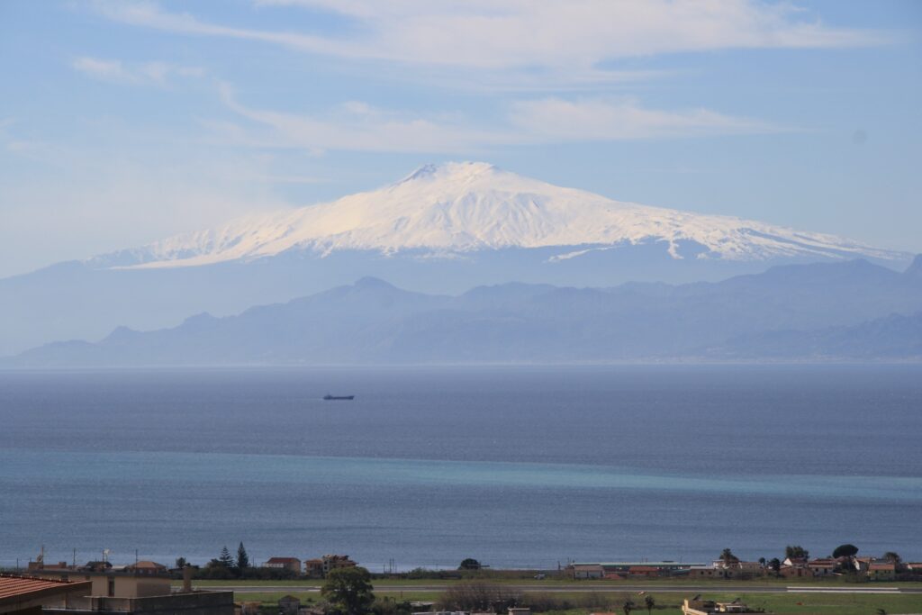 etna cirri reggio calabria stretto di messina 23 febbraio 2026