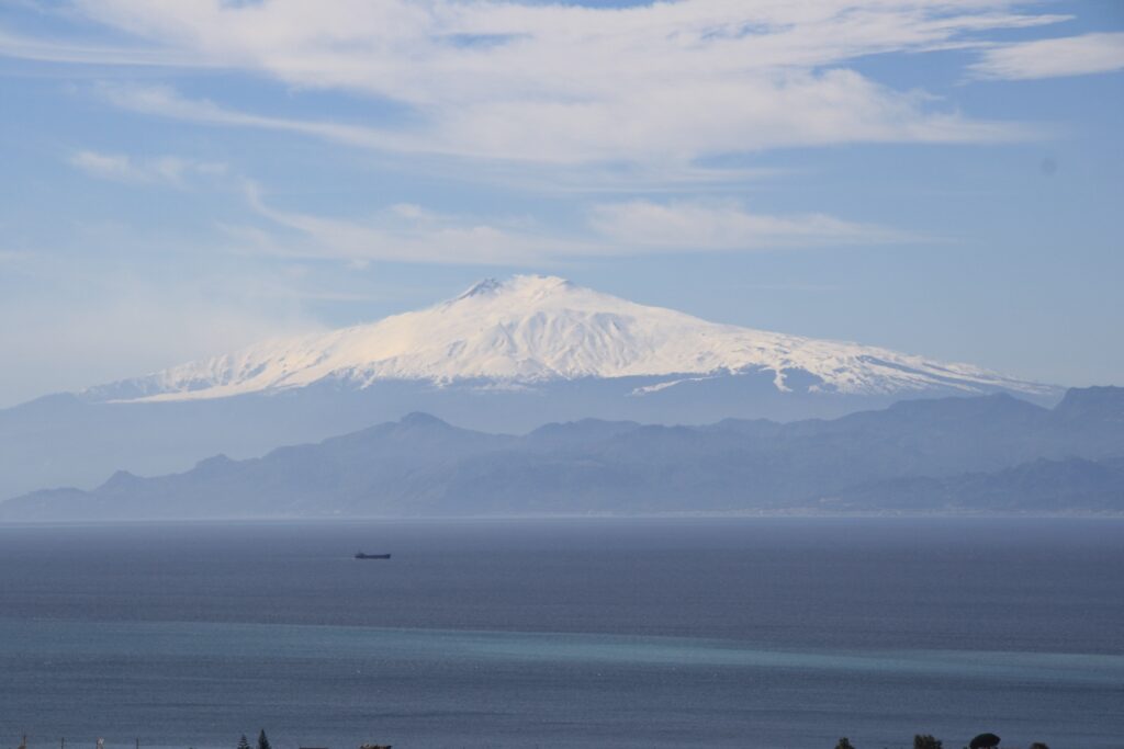 etna cirri reggio calabria stretto di messina 23 febbraio 2026