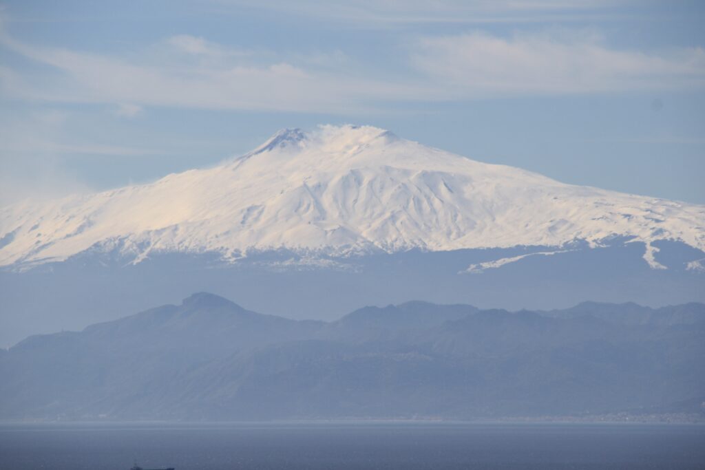etna cirri reggio calabria stretto di messina 23 febbraio 2026