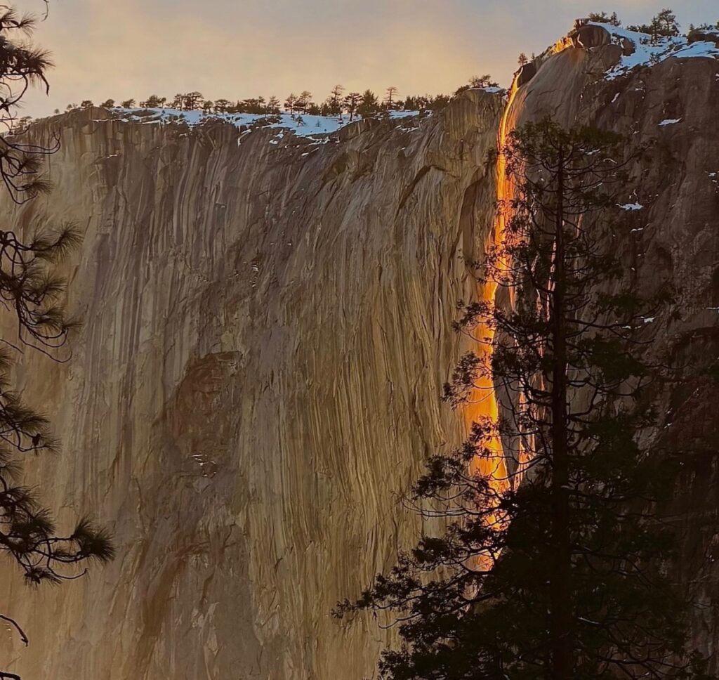 cascata fuoco yosemite firefall cairoli