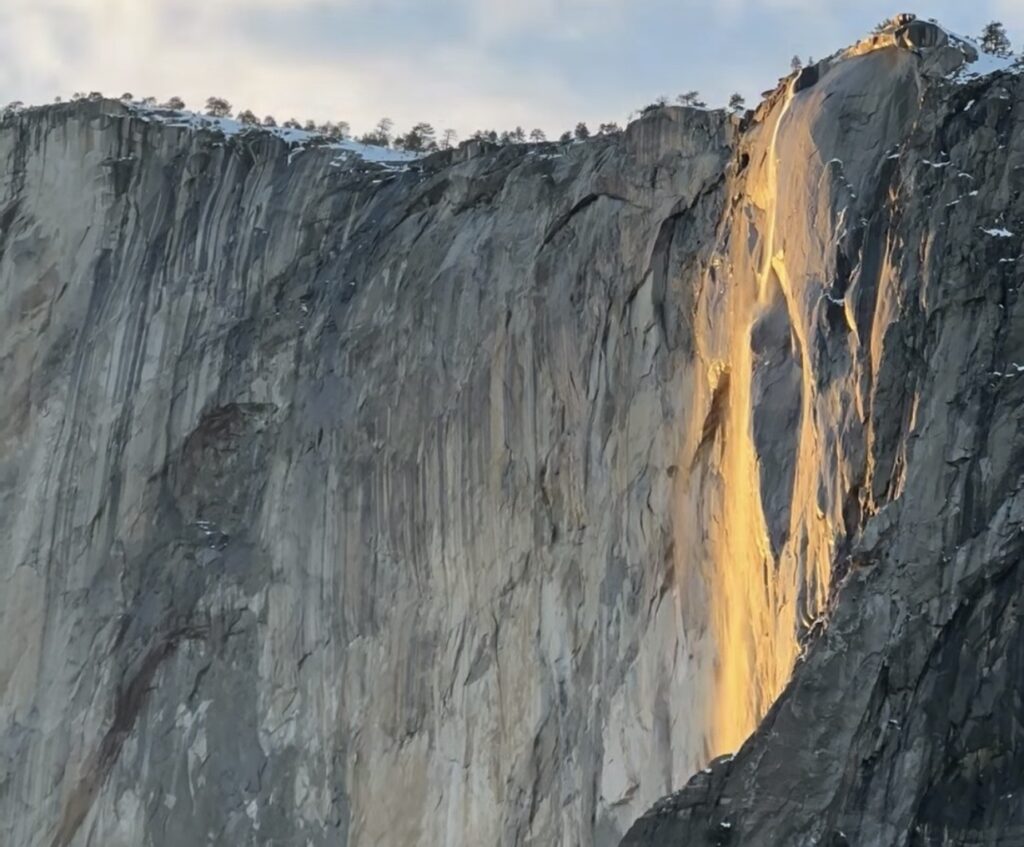 cascata fuoco yosemite firefall cairoli