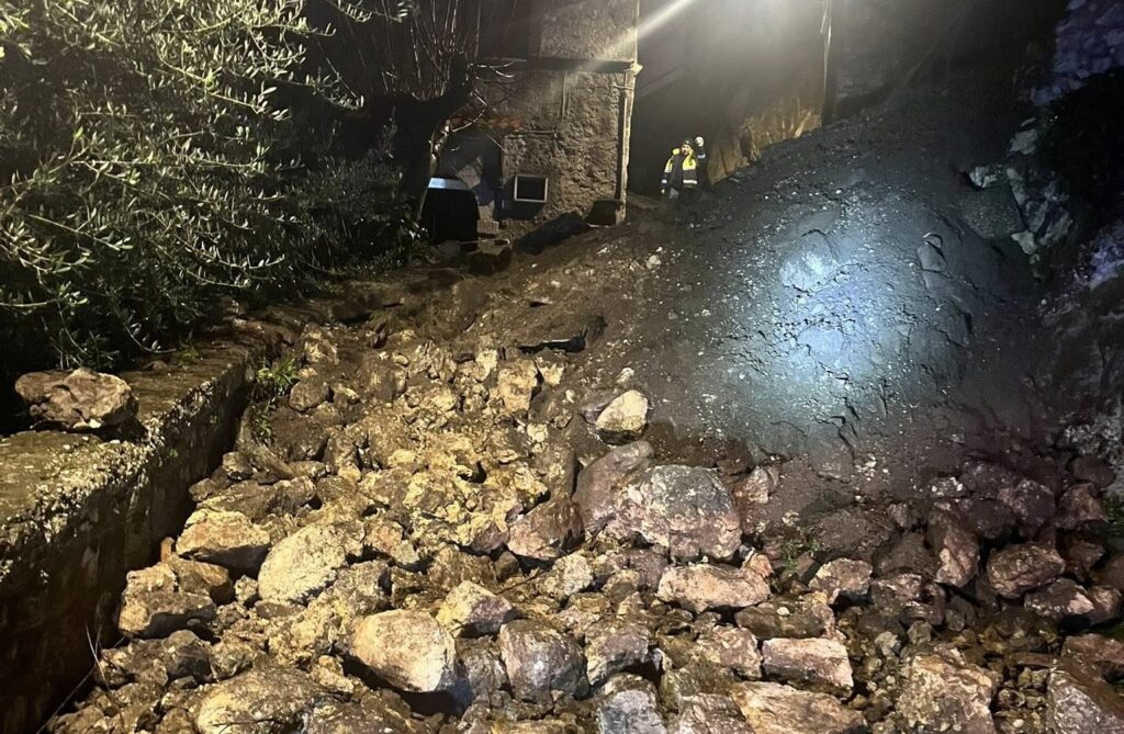 frana rocca d'arce frosinone