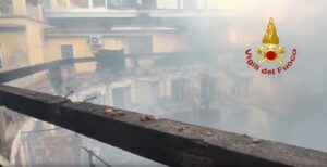 incendio napoli