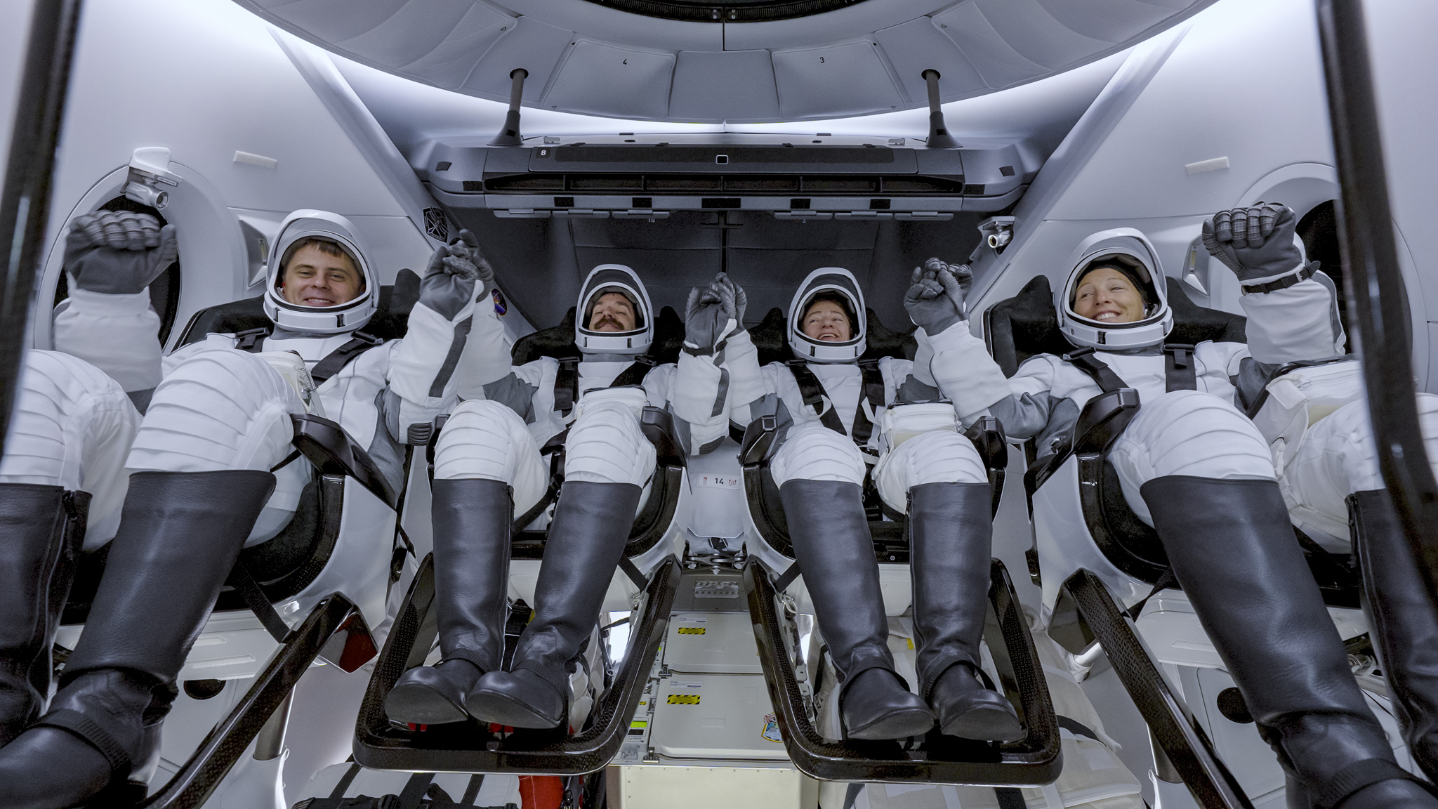lancio missione crew-12