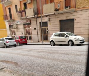 maltempo grandine monte sant'angelo puglia