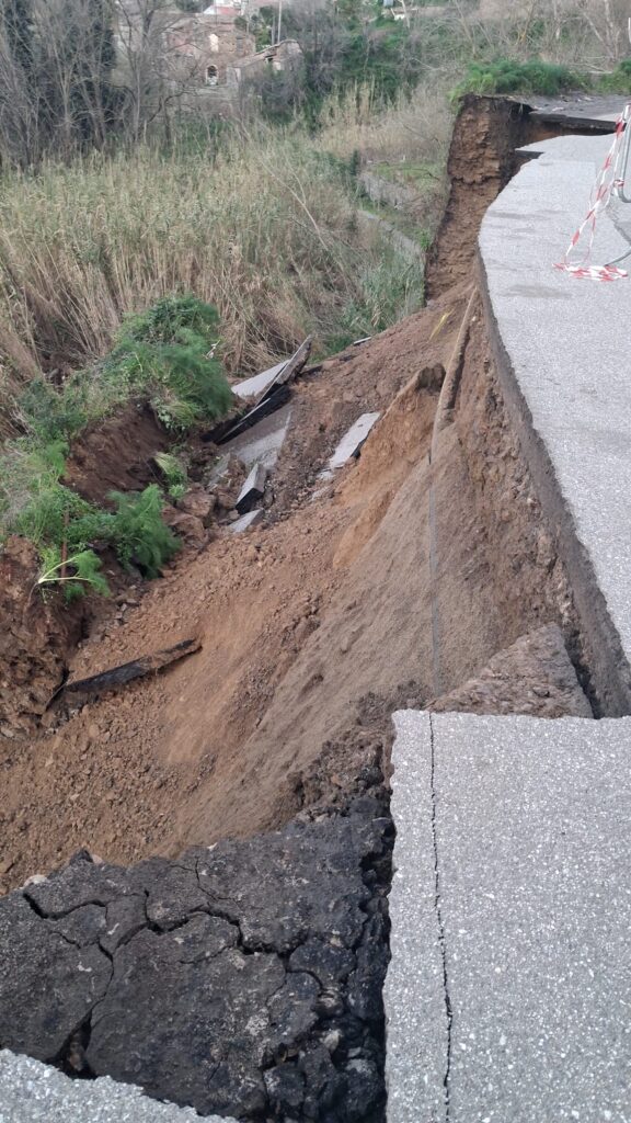 maltempo messina frana S.P. 45 Massa San Nicola