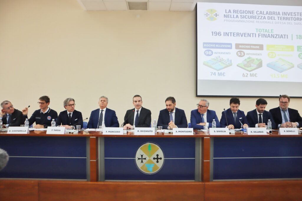 Conferenza stampa su aggiornamenti maltempo in Calabria