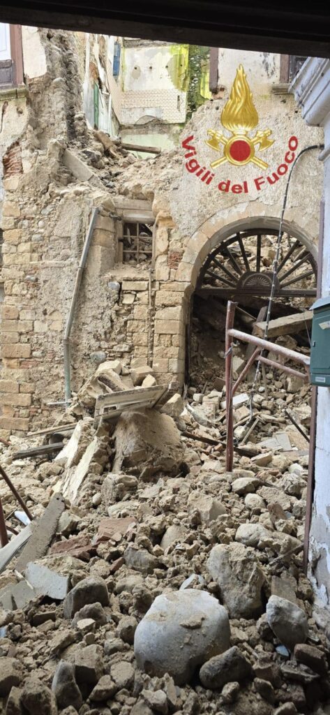 Crollo Cosenza