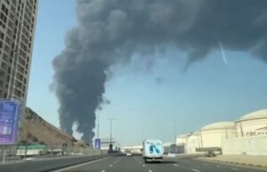 Guerra Iran incendio Fujairah