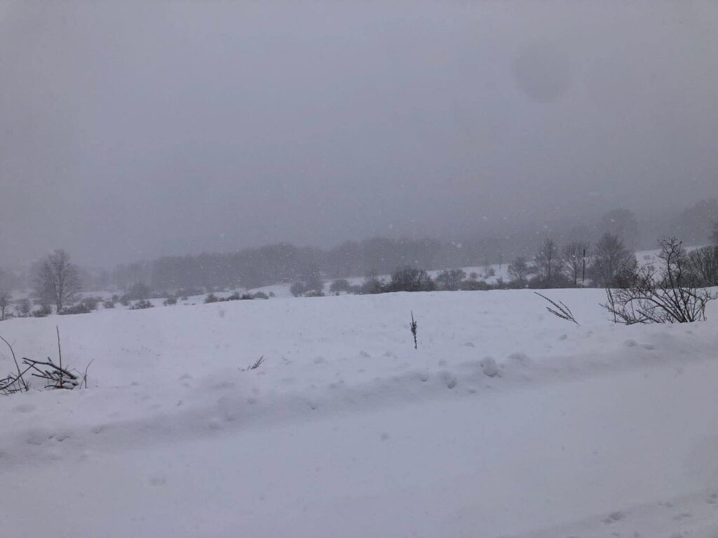Prati di Tivo oggi neve Abruzzo