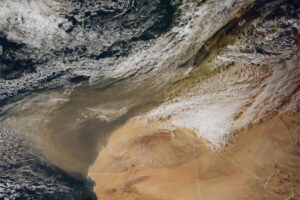 Sabbia sahariana Atlantico