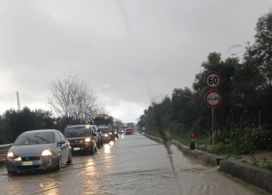 allagamenti maltempo calabria cosentino