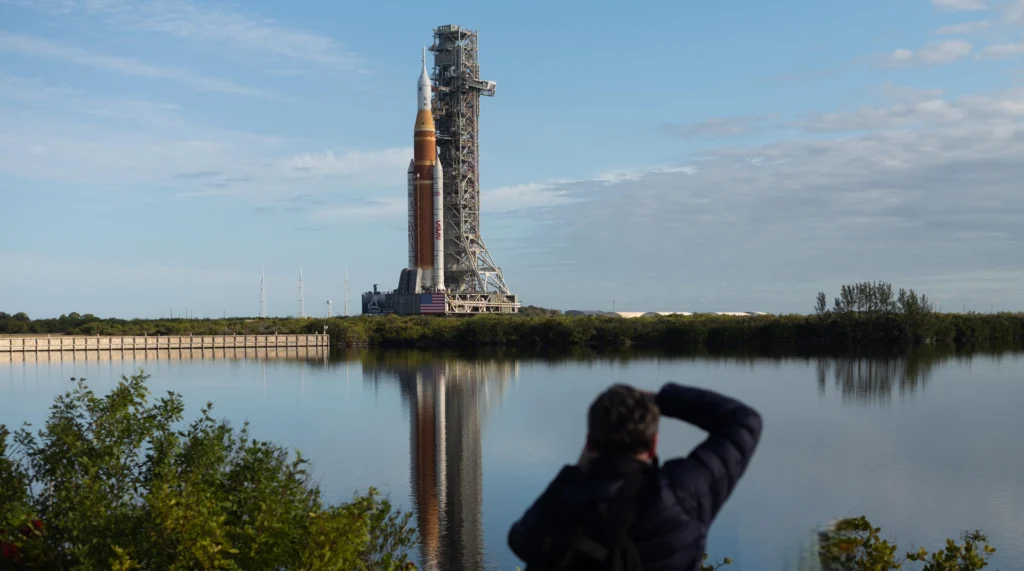 artemis sls
