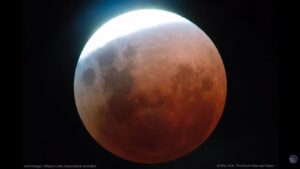 eclissi totale luna rossa oggi