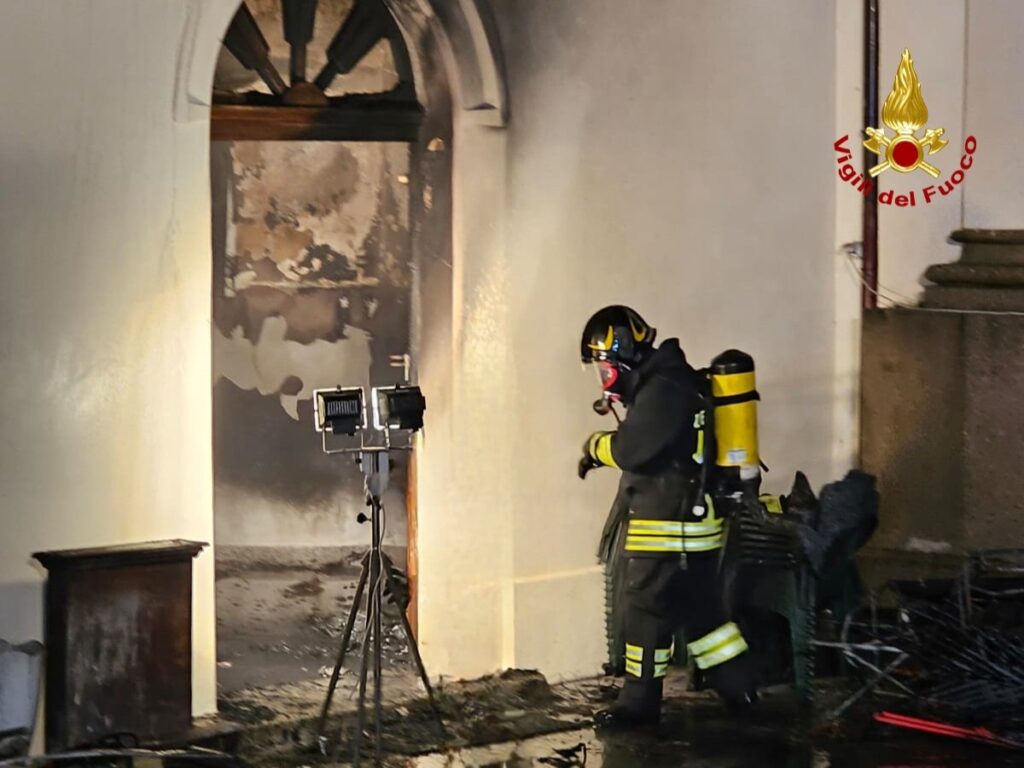 fulmine Santuario della Madonna delle Grazie di Torre di Ruggiero maltempo calabria