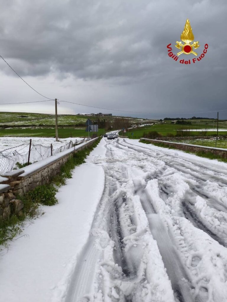 maltempo grandine chiaramonte sicilia