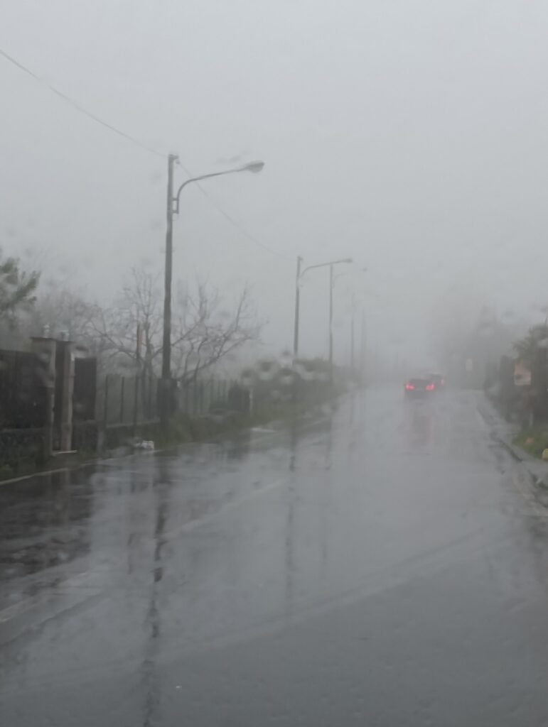 maltempo sicilia asfalto