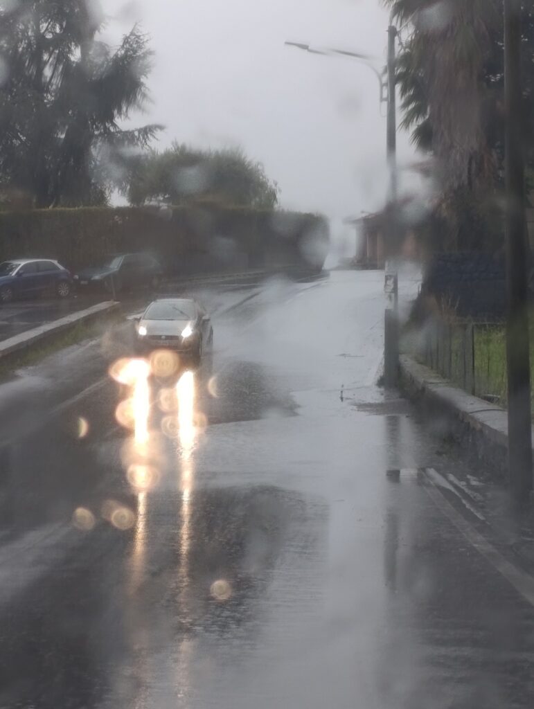 maltempo sicilia asfalto