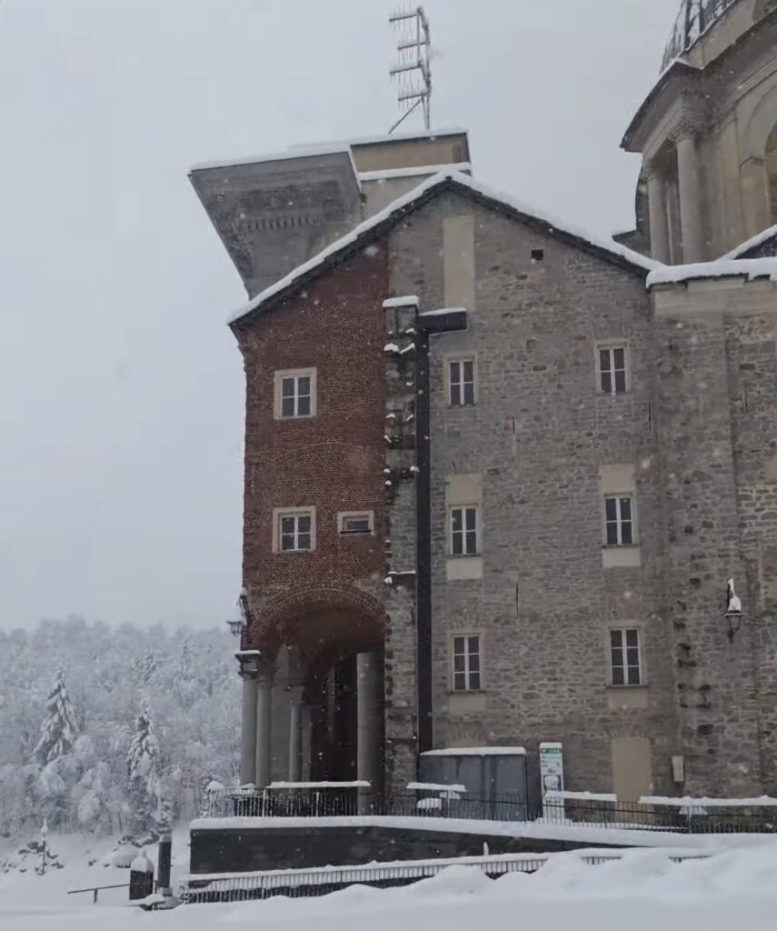 neve santuario oropa piemonte