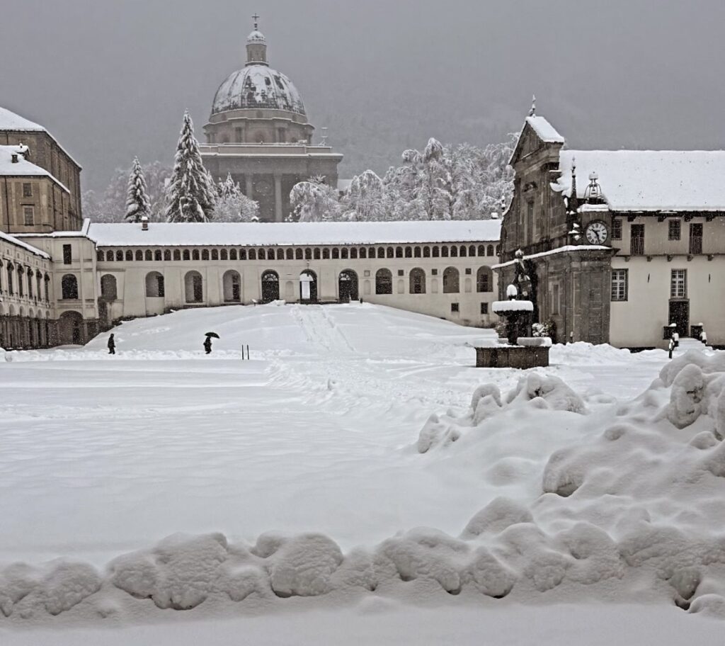 neve santuario oropa piemonte